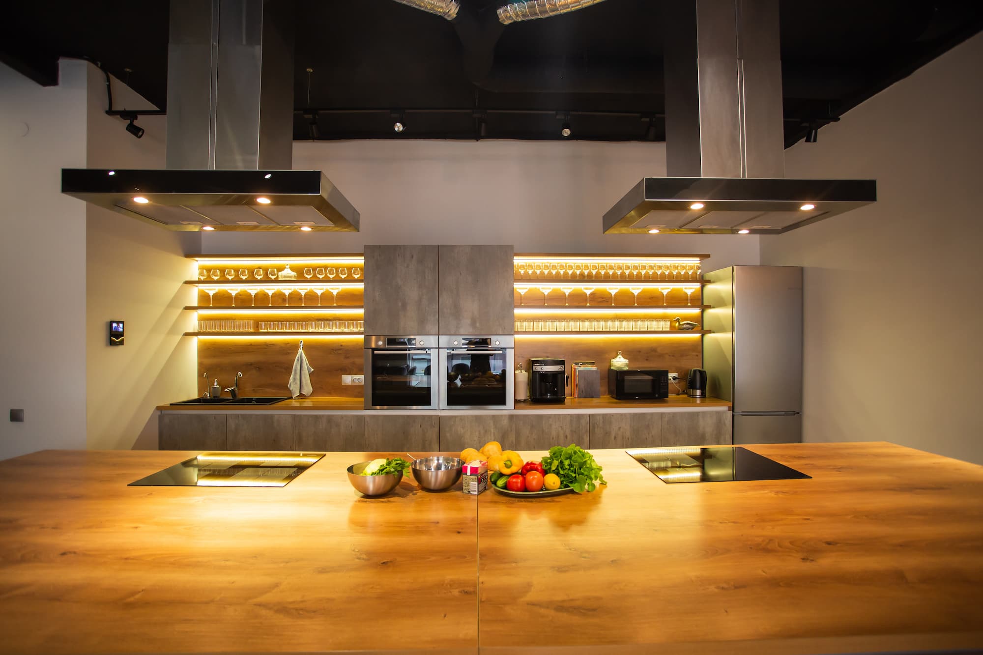 High End Kitchen Ranges High-End Kitchen Remodel: Transform Your Cooking Space into a Culinary ...